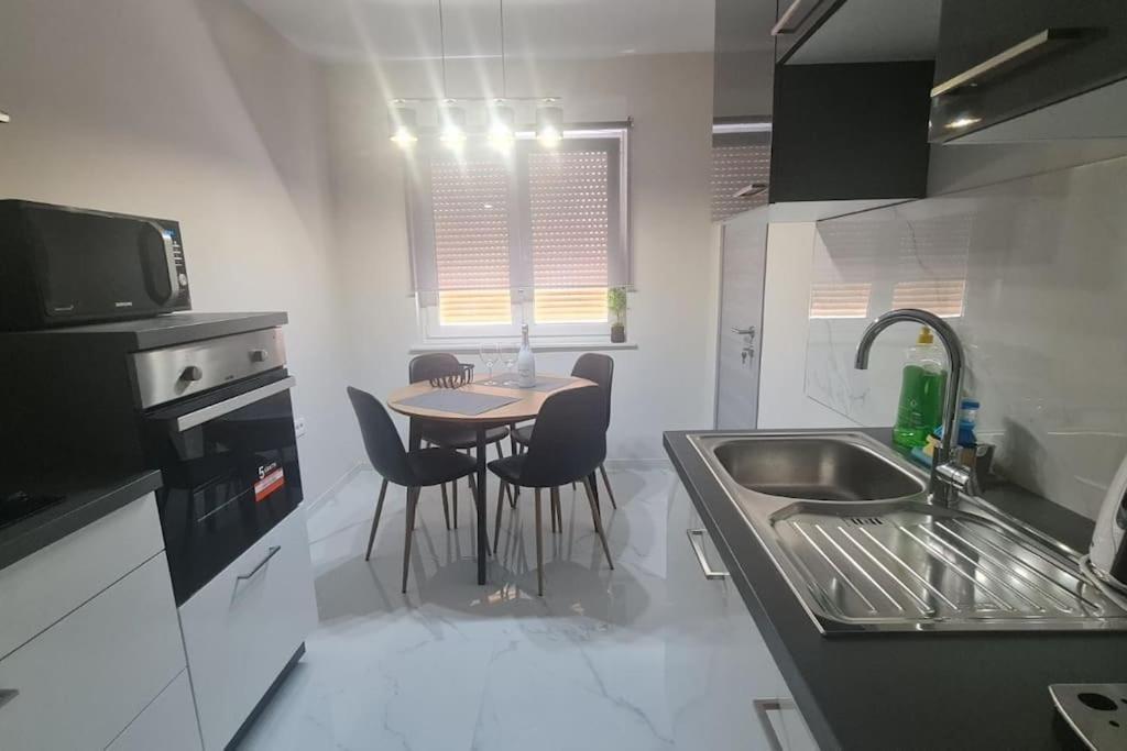 Mias Luxury Apartment Rijeka Zewnętrze zdjęcie